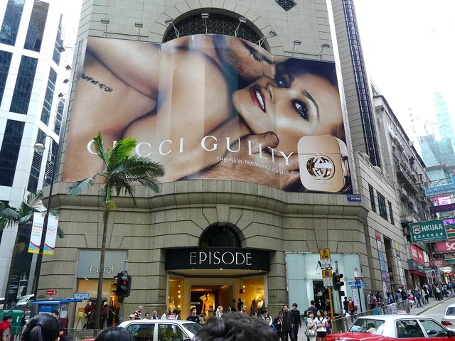 advertising, shopping, shopping mall, central district, hong kong, architecture, building, city, architecture design, structure, tourism, design, advertisement, poster, banner, ad, sign, marketing, advertise, holiday, modern, creative, shopping mall, shopping mall, shopping mall, shopping mall, shopping mall, hong kong, hong kong. Display advertising questions: what people ask and what is true