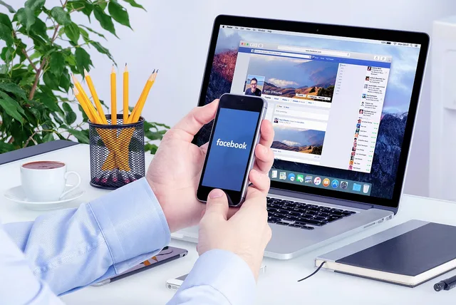 facebook, social media, social media marketing, smartphone, laptop, workspace, office break, office hour, desk, facebook marketing, facebook ads, facebook ads, facebook ads, facebook ads, facebook ads, facebook ads. Paid social advertising questions compared with what actually happens