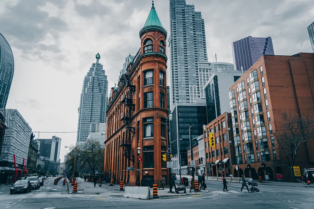 architecture, urban, street, building, photography, winter, cloudy, nature, toronto, canada, city, road, cars, people, sky, classic, season. Cross-border PPC, targeting US buyers from Canada under two privacy regimes